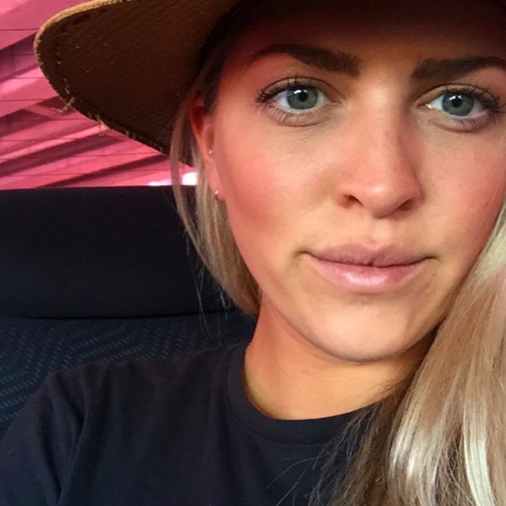 Meet your Posher, Christiana